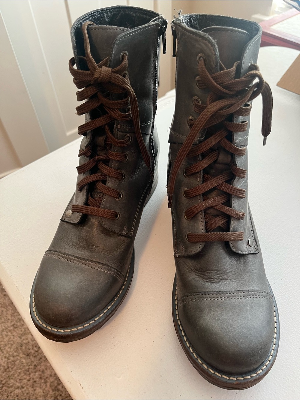 Taos Crave Gray Leather Combat Lace-Up Boots
